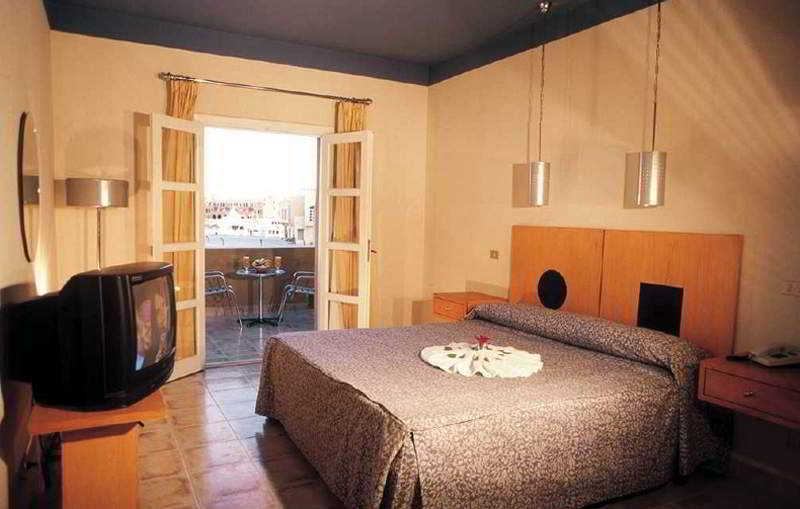 Turtle'S Inn Hotel Hurghada Esterno foto